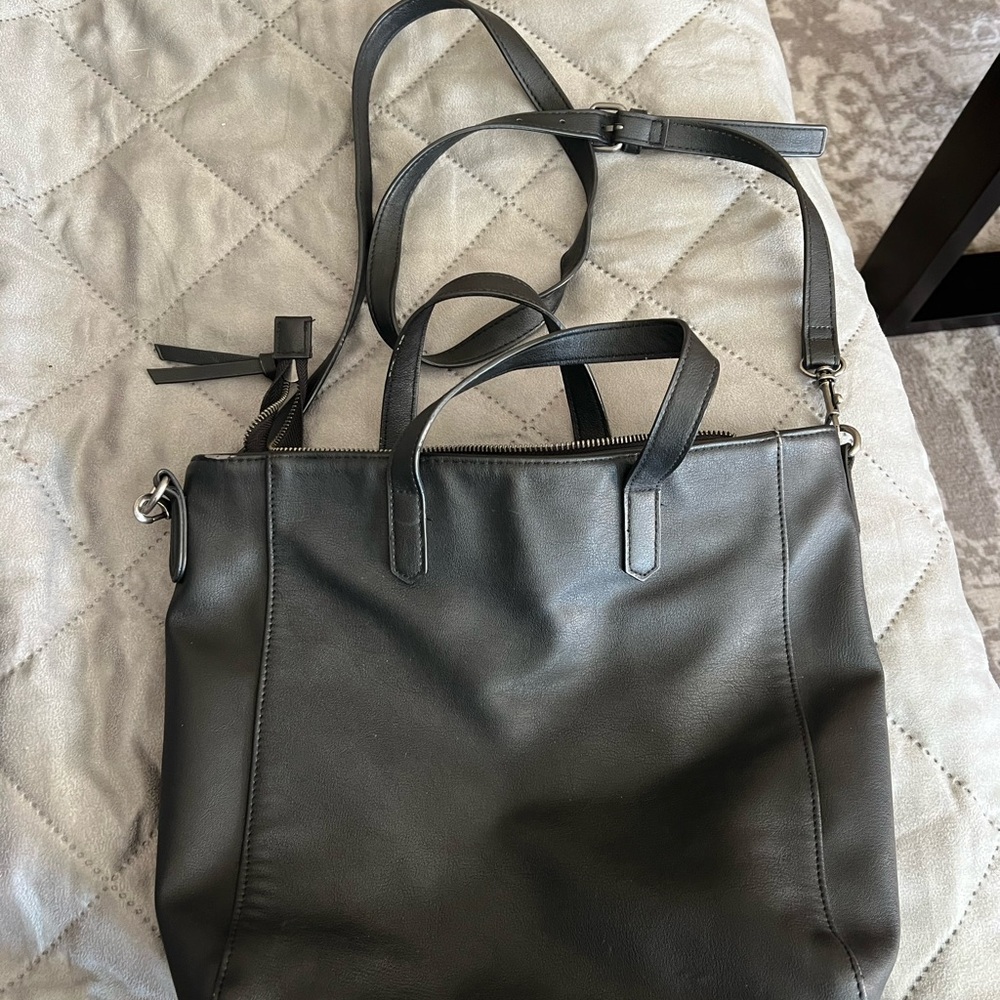 Elegant Black Leather Tote Bag
